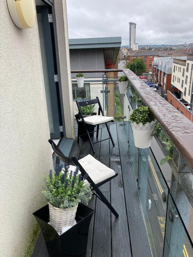 Swansea Bay, Marina & Arena View Mins To Beach & City Exterior foto